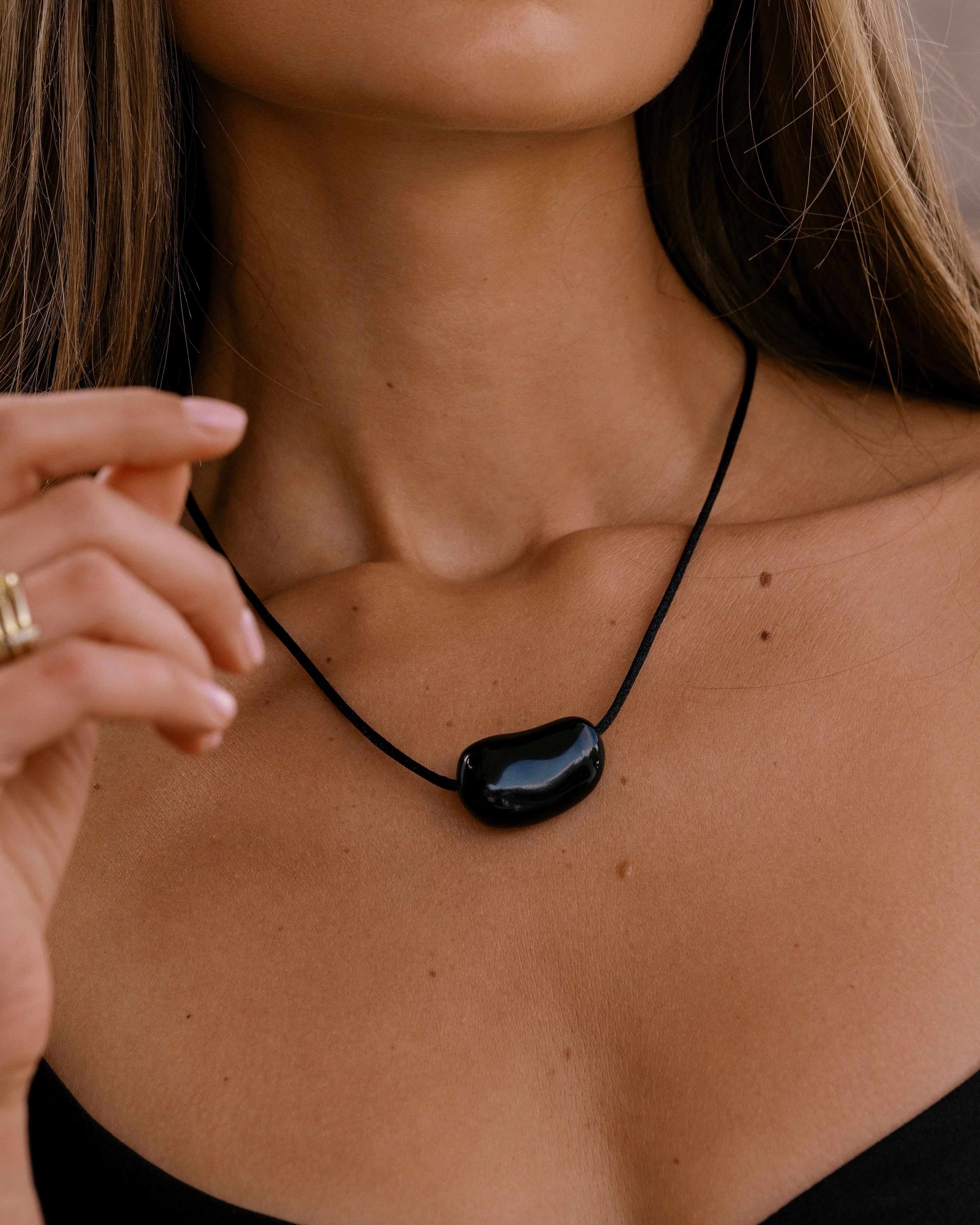 Isla Resin Cord Necklace